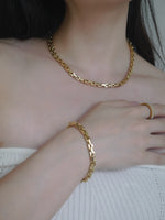 Load image into Gallery viewer, CAVELLE CHAIN SET
