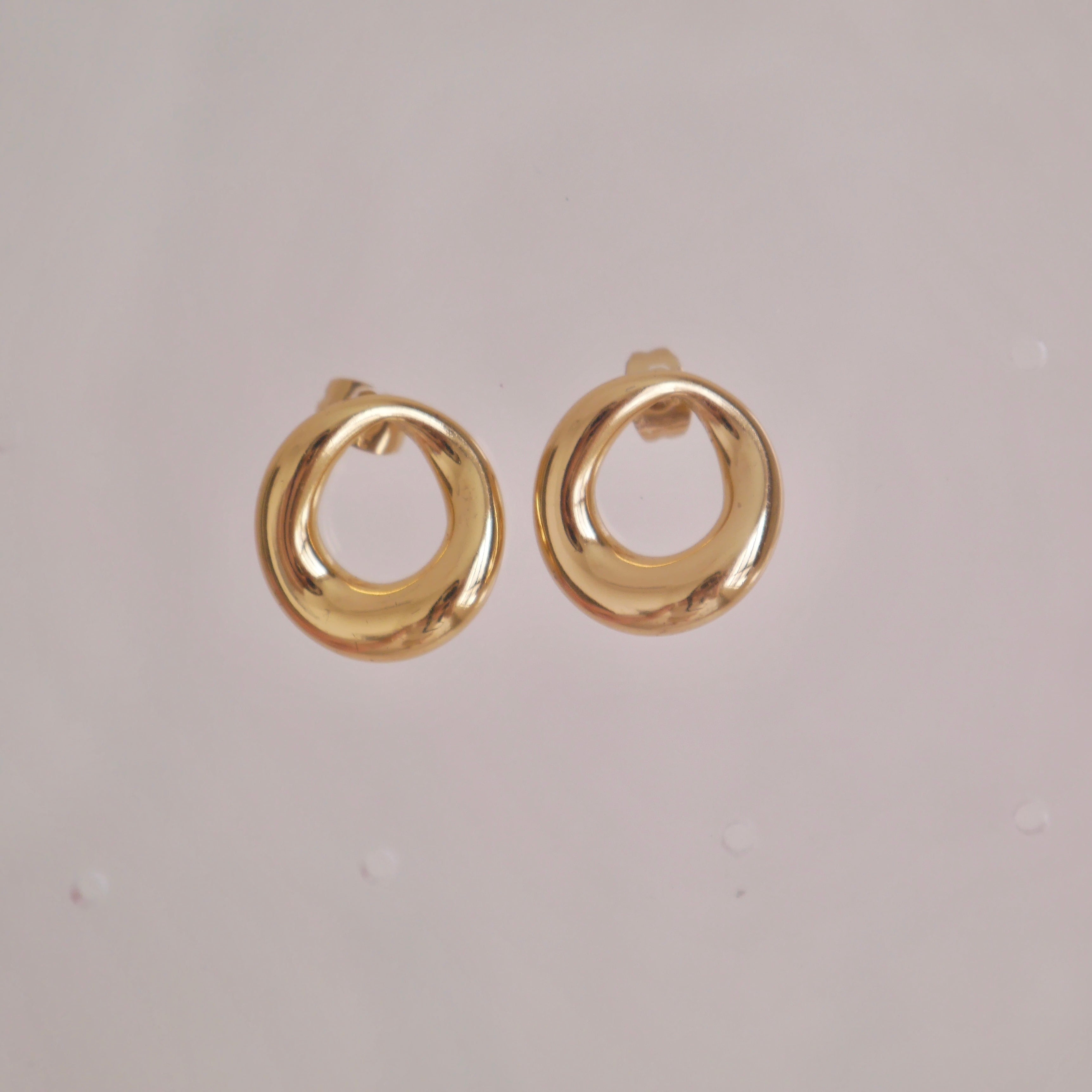 ADRIAN STUD EARRING