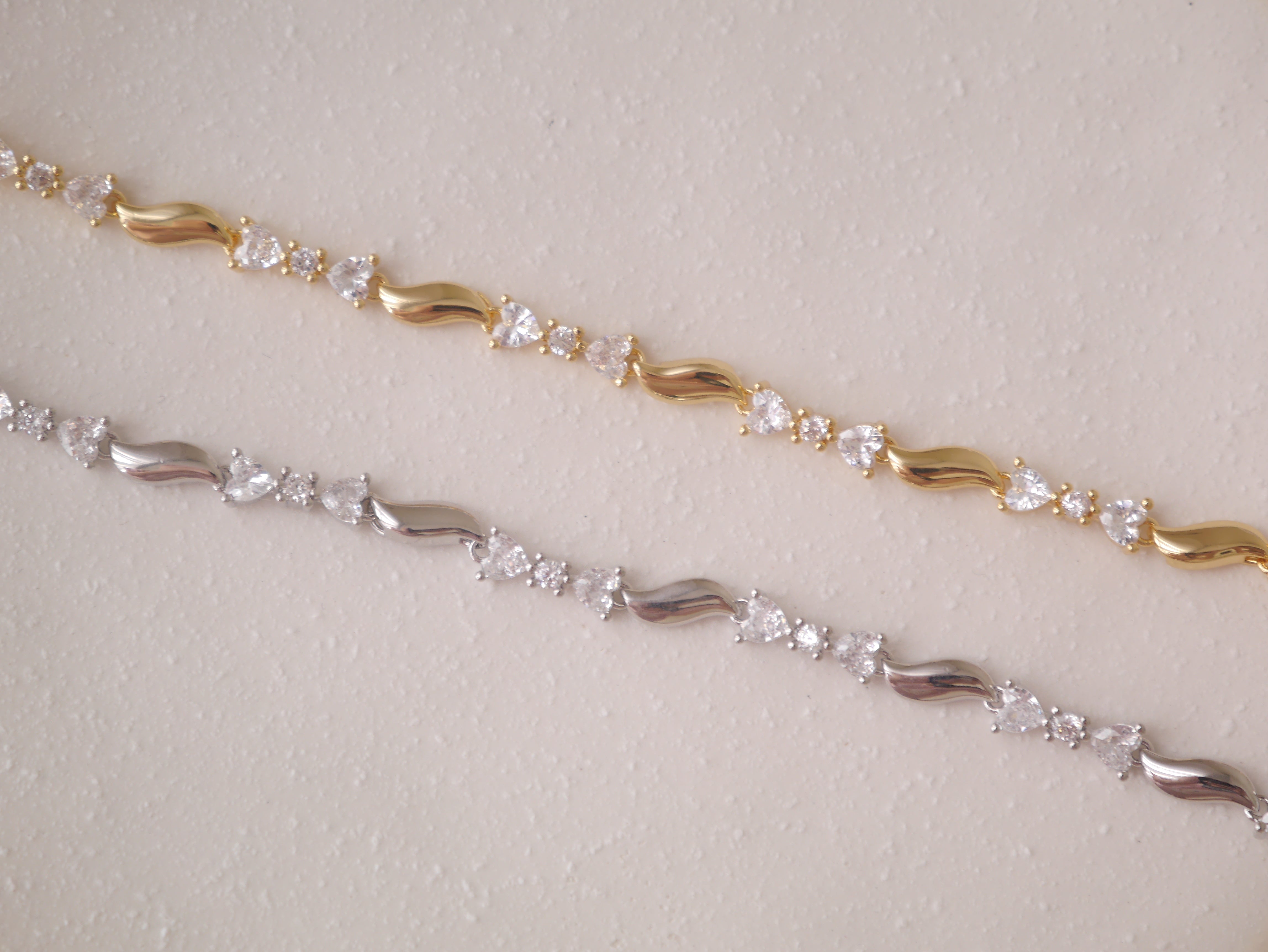CUBIC RIBBON BRACELET
