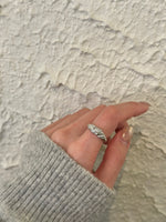 Load image into Gallery viewer, RENA TWISTED RING
