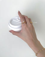 Load image into Gallery viewer, CALLA WAVE RING

