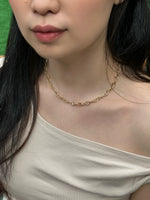 Load image into Gallery viewer, LYLA STATEMENT NECKLACE
