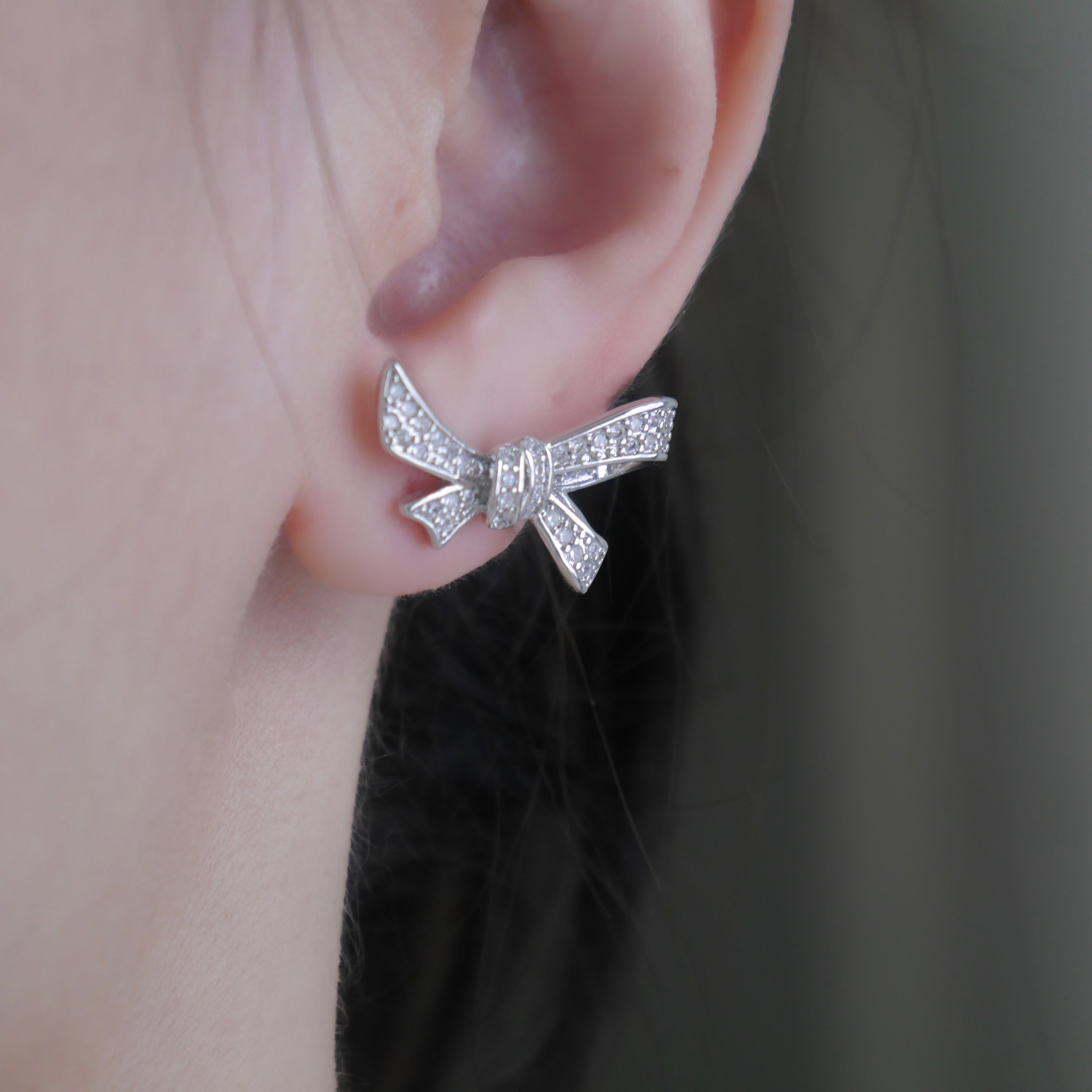 TIA STUD EARRINGS