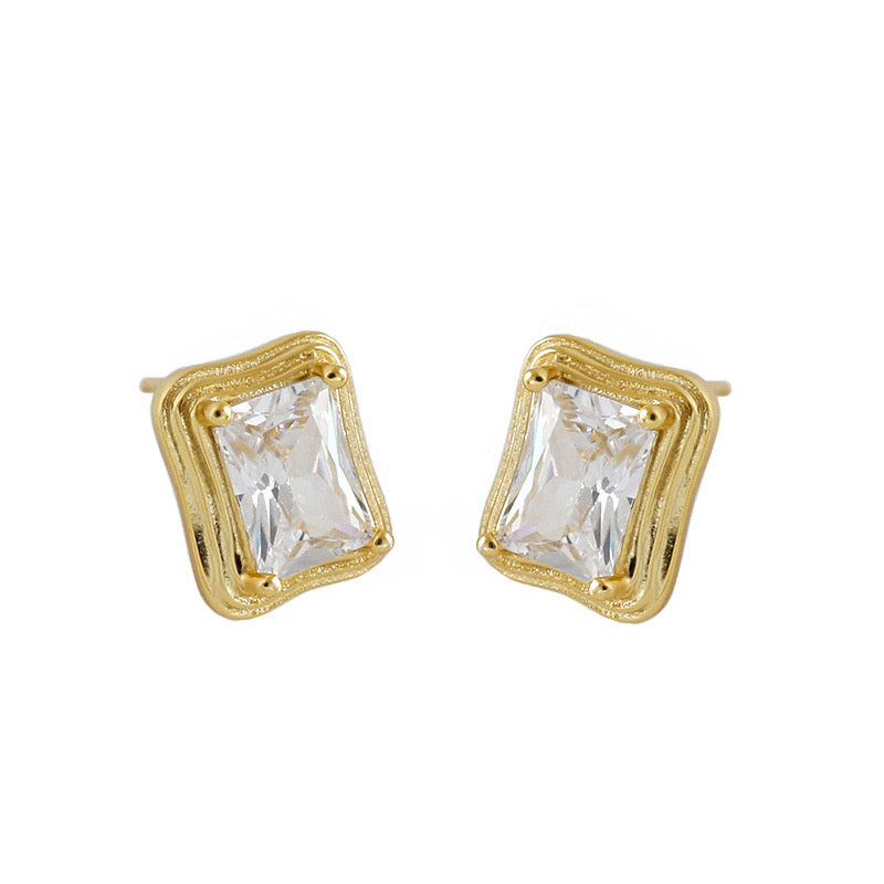 FLUER STUD EARRING