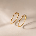 Load image into Gallery viewer, BAGUETTE DAINTY RING
