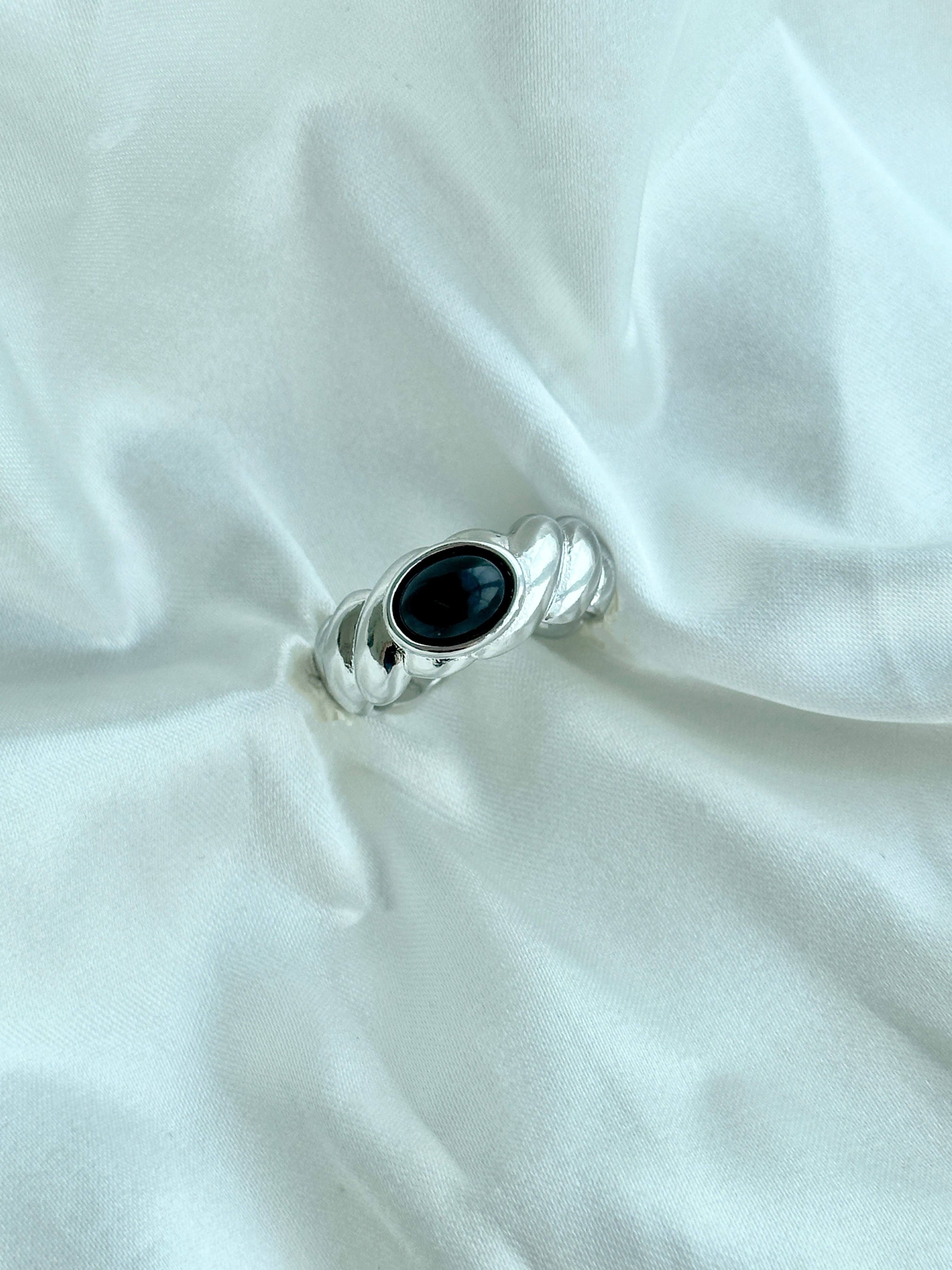 BRIE BLACK ONYX RING