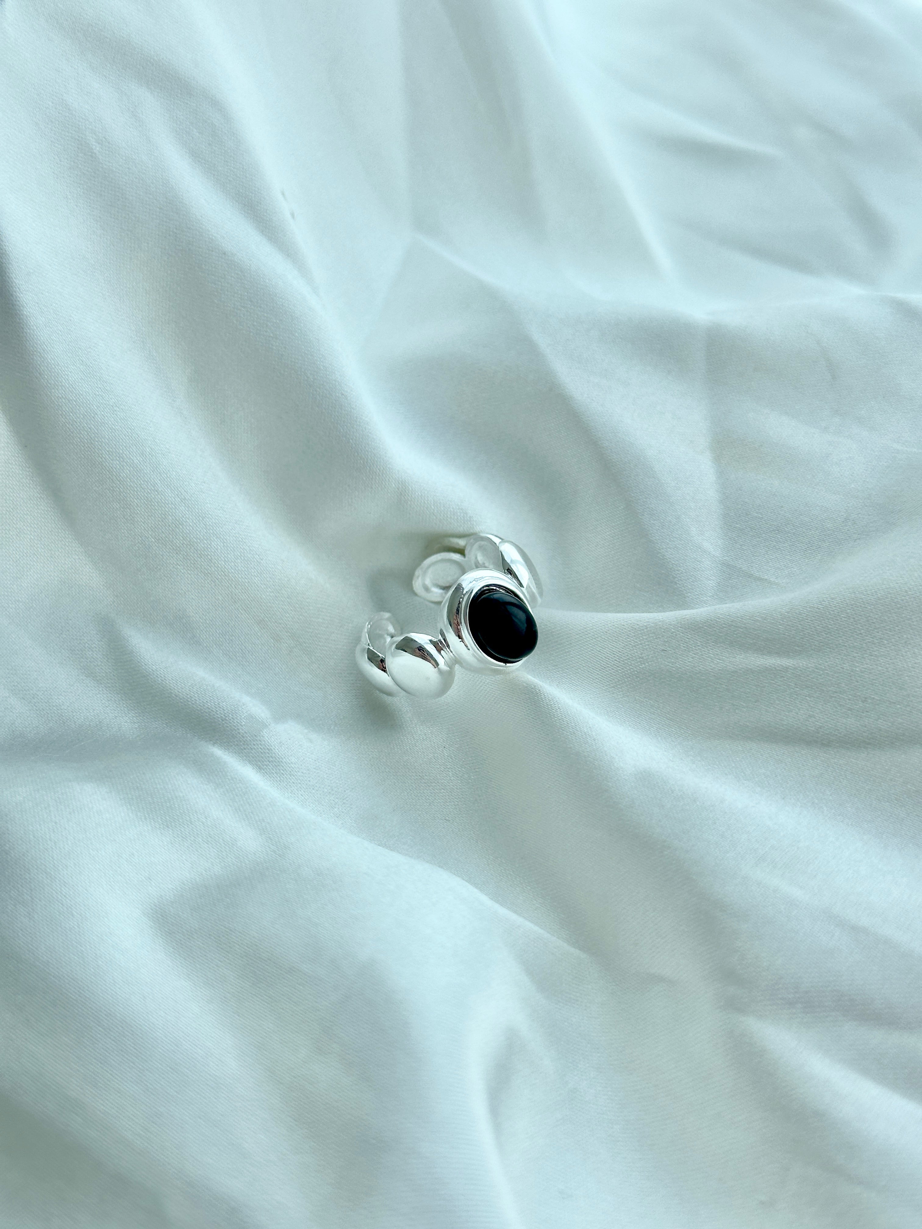 BAYE BLACK ONYX RING