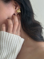 Load image into Gallery viewer, AMOUR STUD EARRINGS
