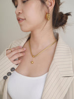 Load image into Gallery viewer, AURIC ORB NECKLACE
