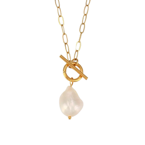 SOLEIL TOGGLE PEARL NECKLACE