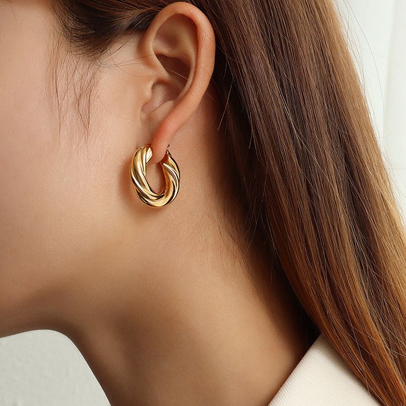 CURLE TWISTED HOOP EARRINGS