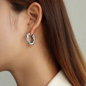 CURLE TWISTED HOOP EARRINGS