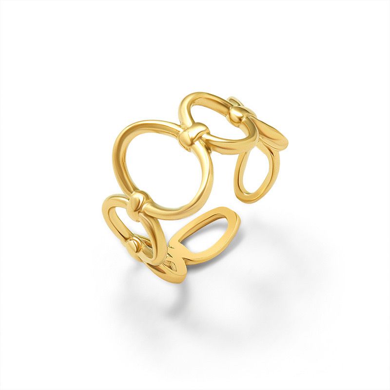 LOOP BAND RING
