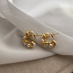 Load image into Gallery viewer, NOELLE HOOP EARRINGS

