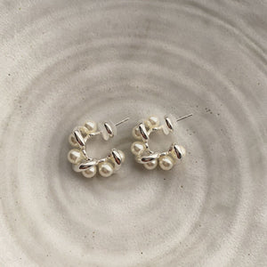 NOELLE HOOP EARRINGS