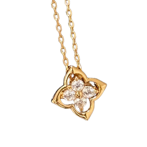 CLOVER CRYSTAL PENDANT NECKLACE