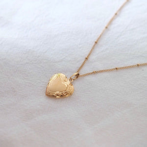 STOLE YOUR HEART NECKLACE