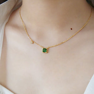 EMERALD NECKLACE